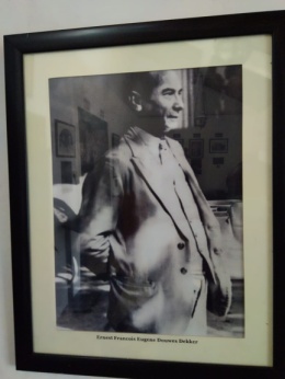 Foto Tokoh-tokoh masa Pergerakan Tjokroaminoto (Ernest Francois Eugene Douwes Dekker)