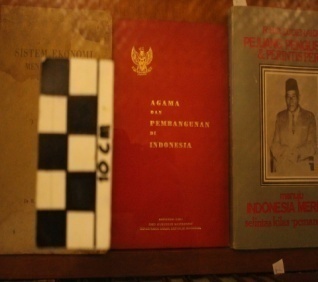 Buku Agama dan Pembangunan di Indonesia