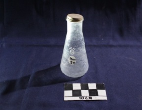 Gelas Reaksi Bentuk Botol + Tutup