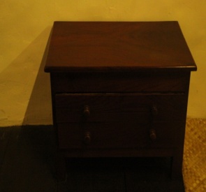 Lemari Kotak Buku (Area Loteng)