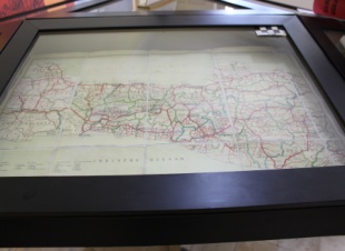 Kotak Tempat Penyimpanan Peta Jawa Tengah