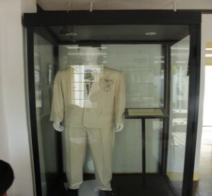 Replika Pakaian Wr. Supratman