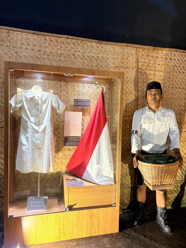 Bu Dar Mortir Hari Ibu