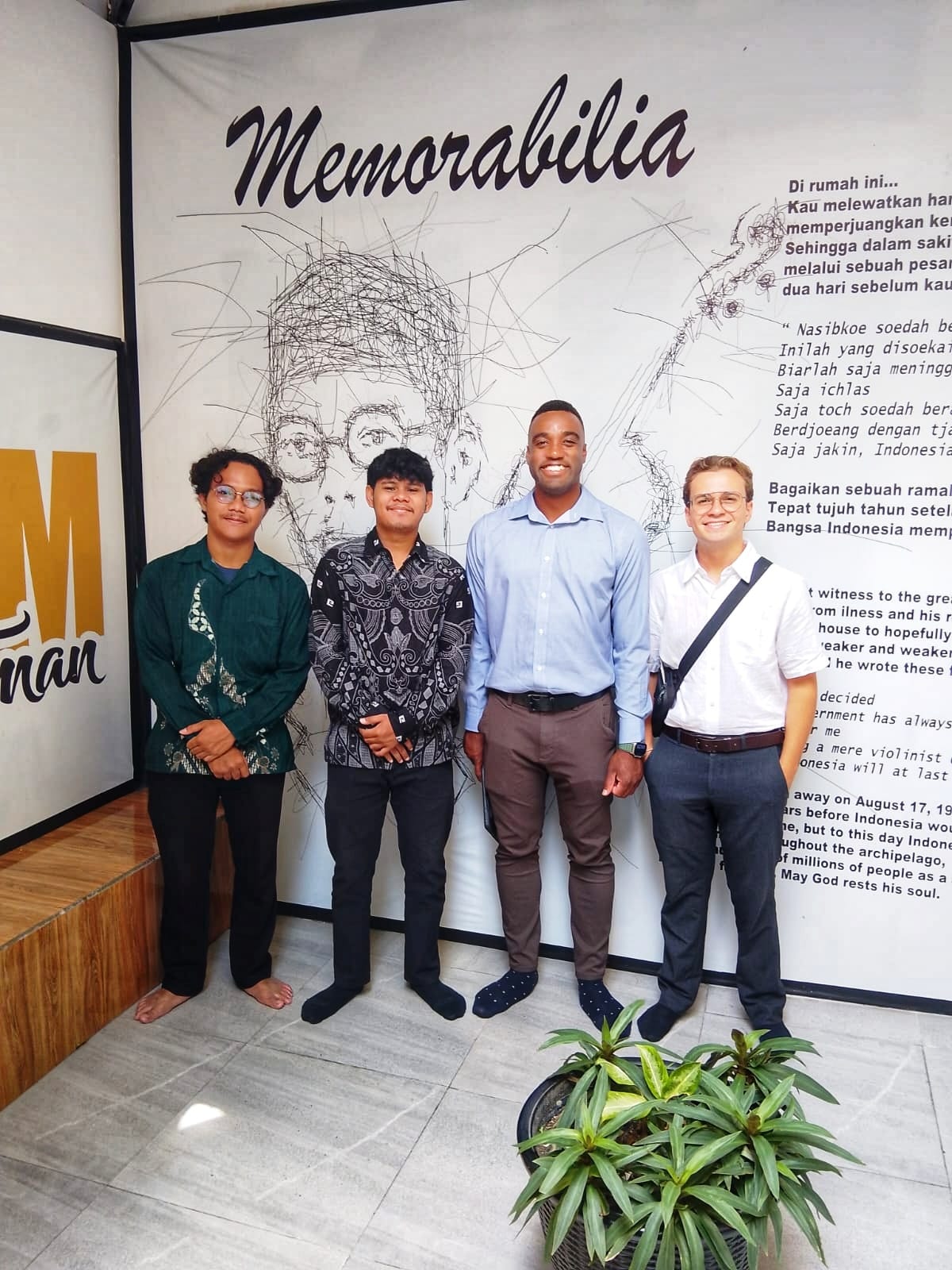 Turis Amerika Kunjungi Museum W.R. Soepratman, Tertarik Jejak Pencipta Indonesia Raya