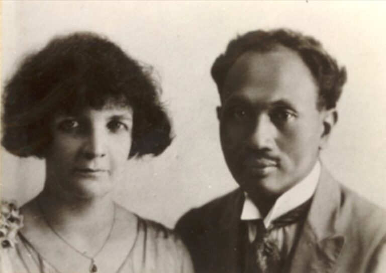 Bukan Sekedar Romansa: Everdina, Perempuan di Balik Keteguhan Dr. Soetomo